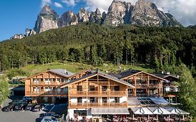Dolomites Nature Hotel Vigilerhof
